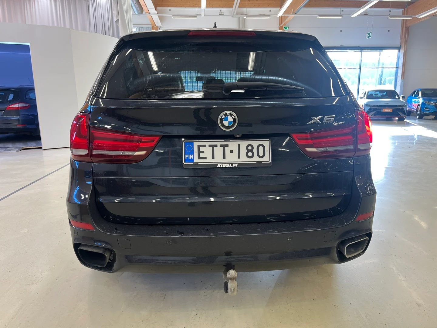 Car Image - 1zr83AZCK4sZMwEZuiBrmz