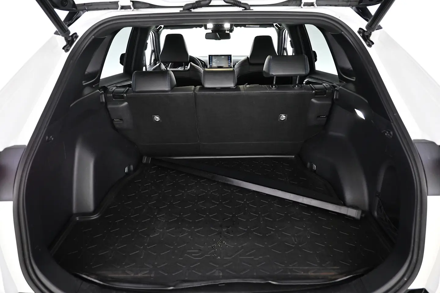 Car Image - 5rki8gMukpOOveBlMHOIK0