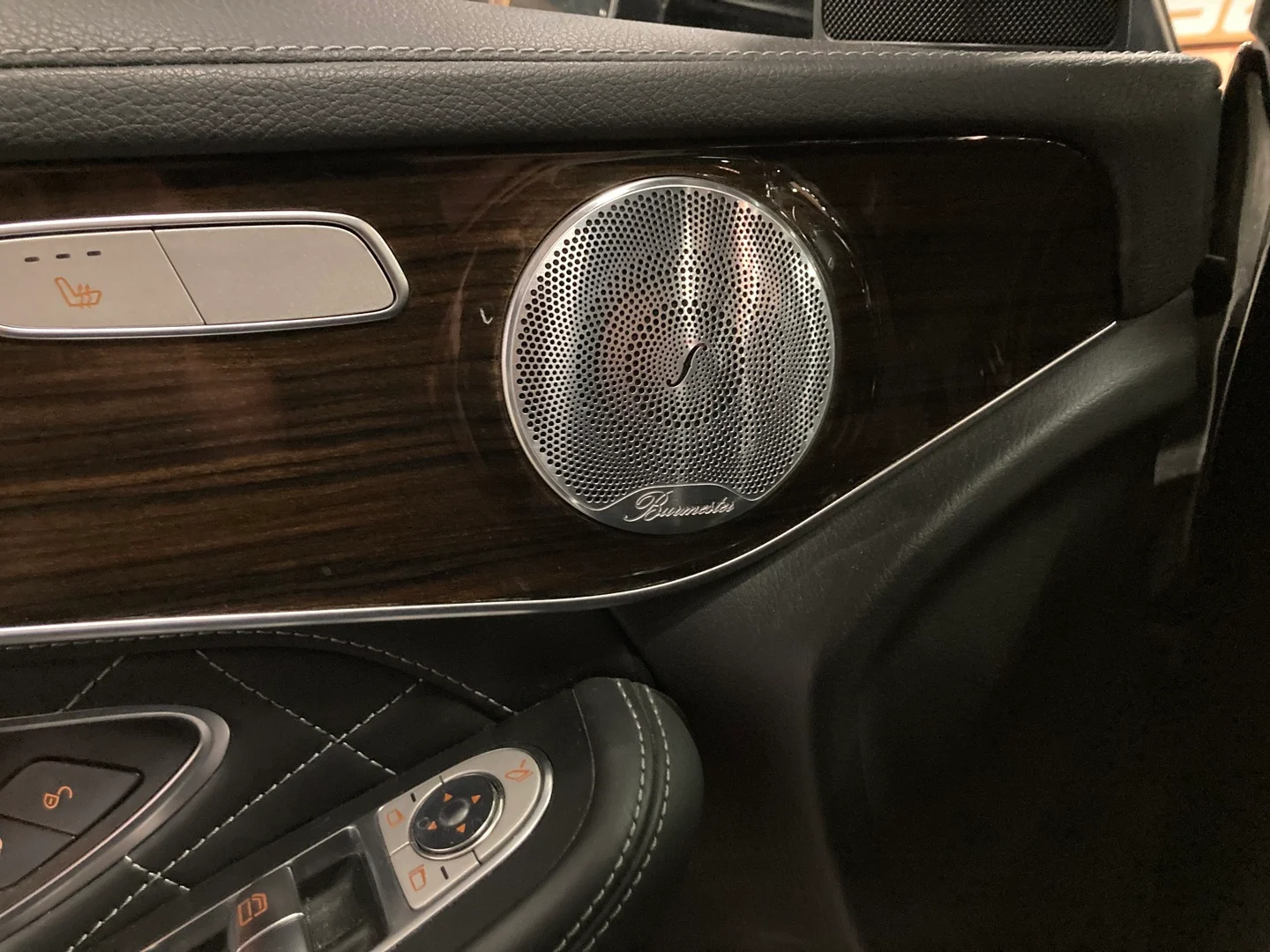 Car Image - 755XnJpfIQMmCzmr7TyID4