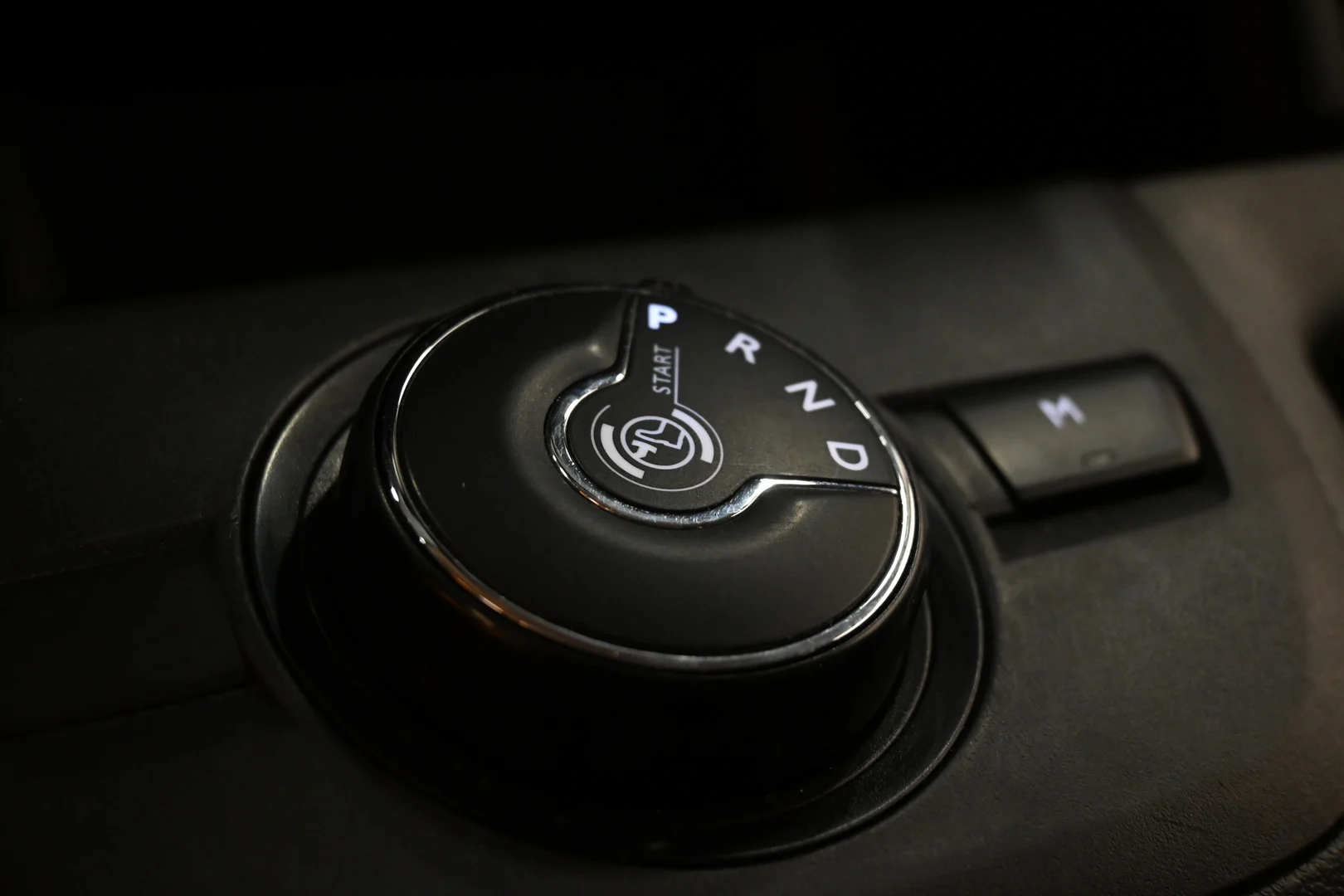 Car Image - qg51ITe4K3OwF1YDJaY4u