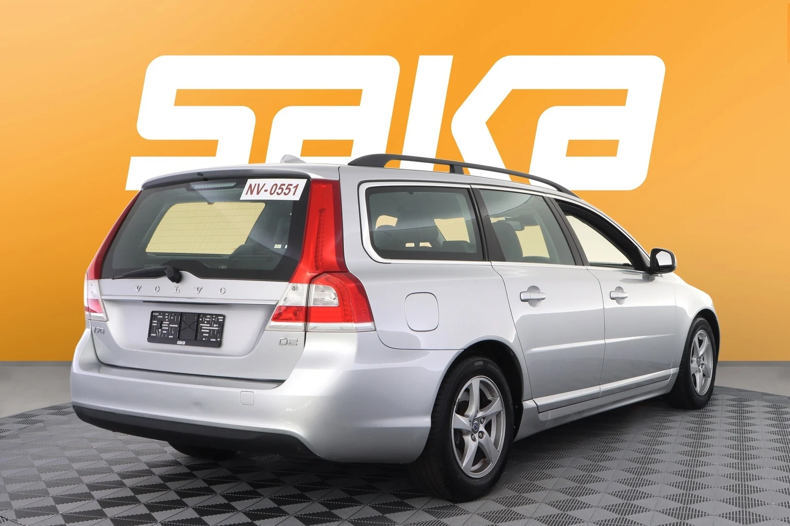 Car Image - 5DEIQExMdf1vqaKKkPs0SF