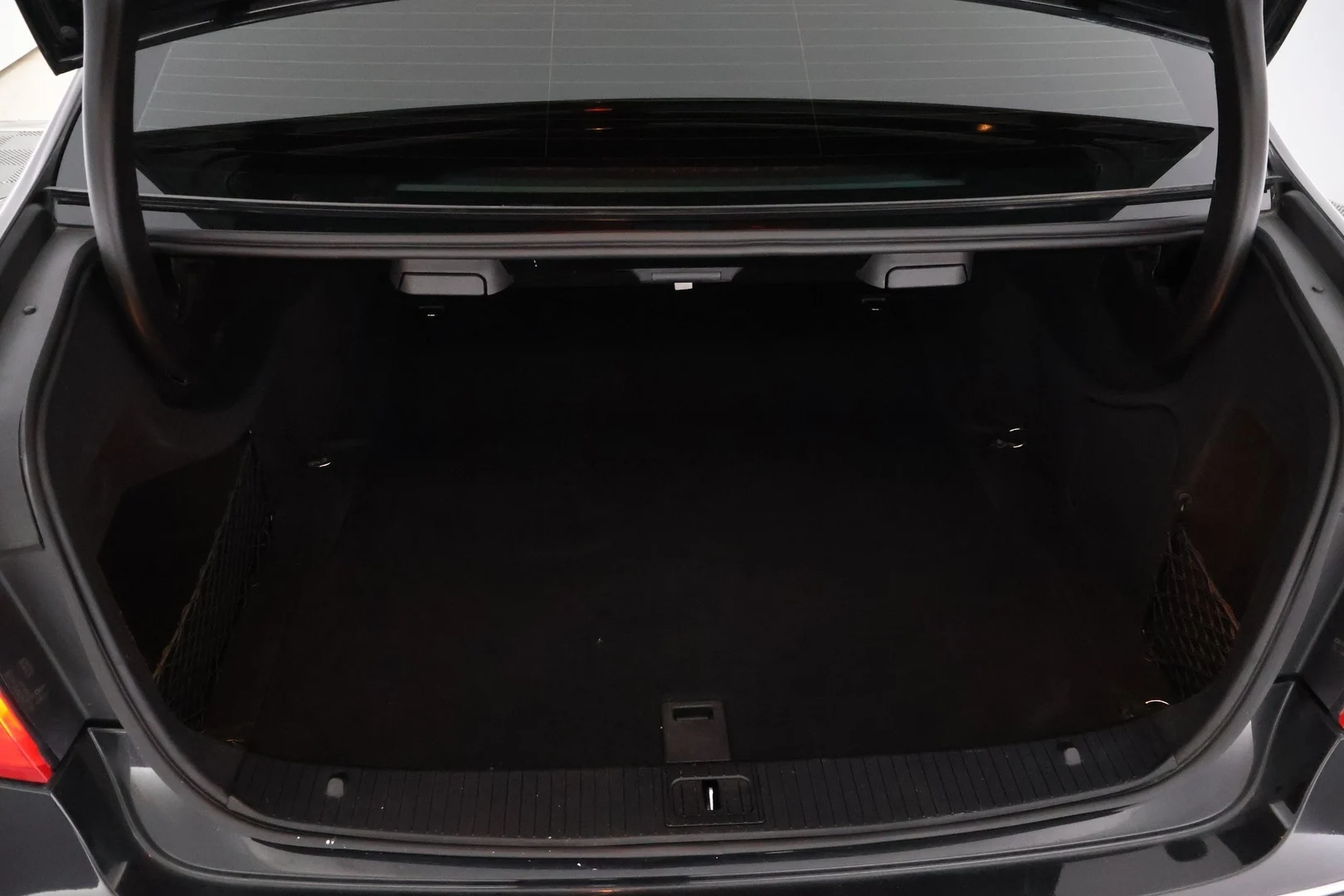 Car Image - 30kWC50iPk6TROSFGlEKcZ