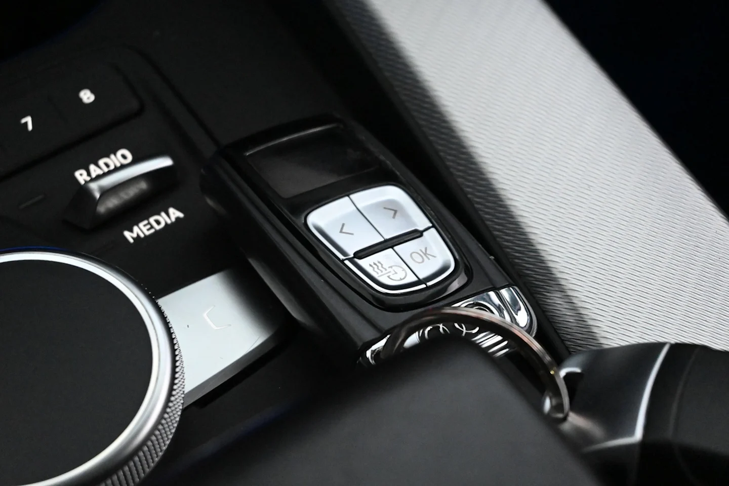 Car Image - 79tdb0hKA1RfPfN8pJumwq