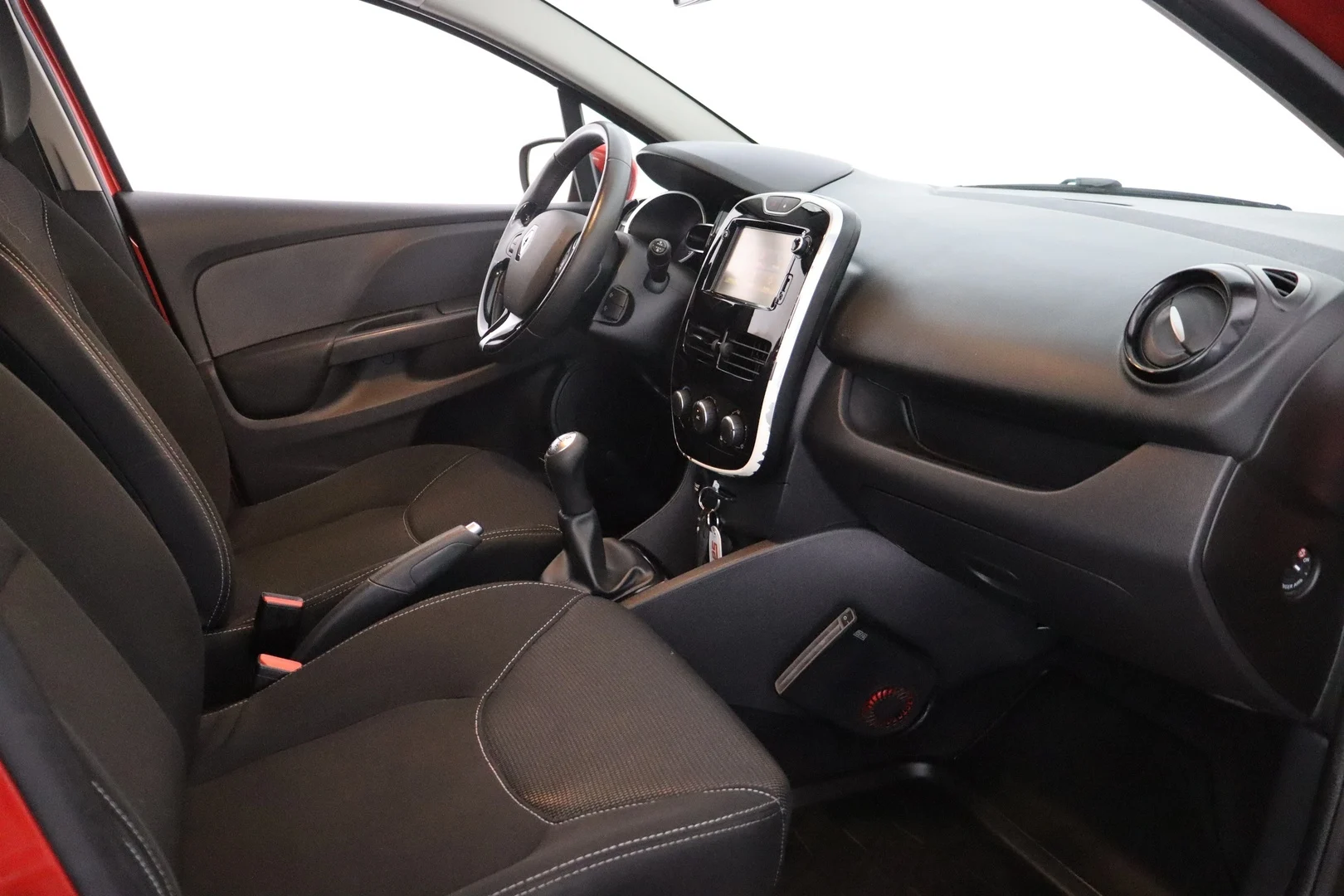 Car Image - 55LNQP4uxTmQdMOVLkubxP