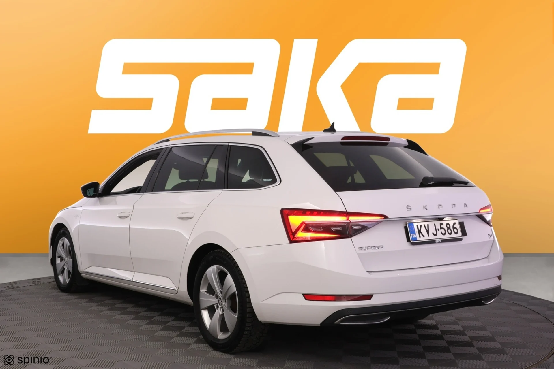 Car Image - 1JFwhLFU8J4lS9lQuDmFN9