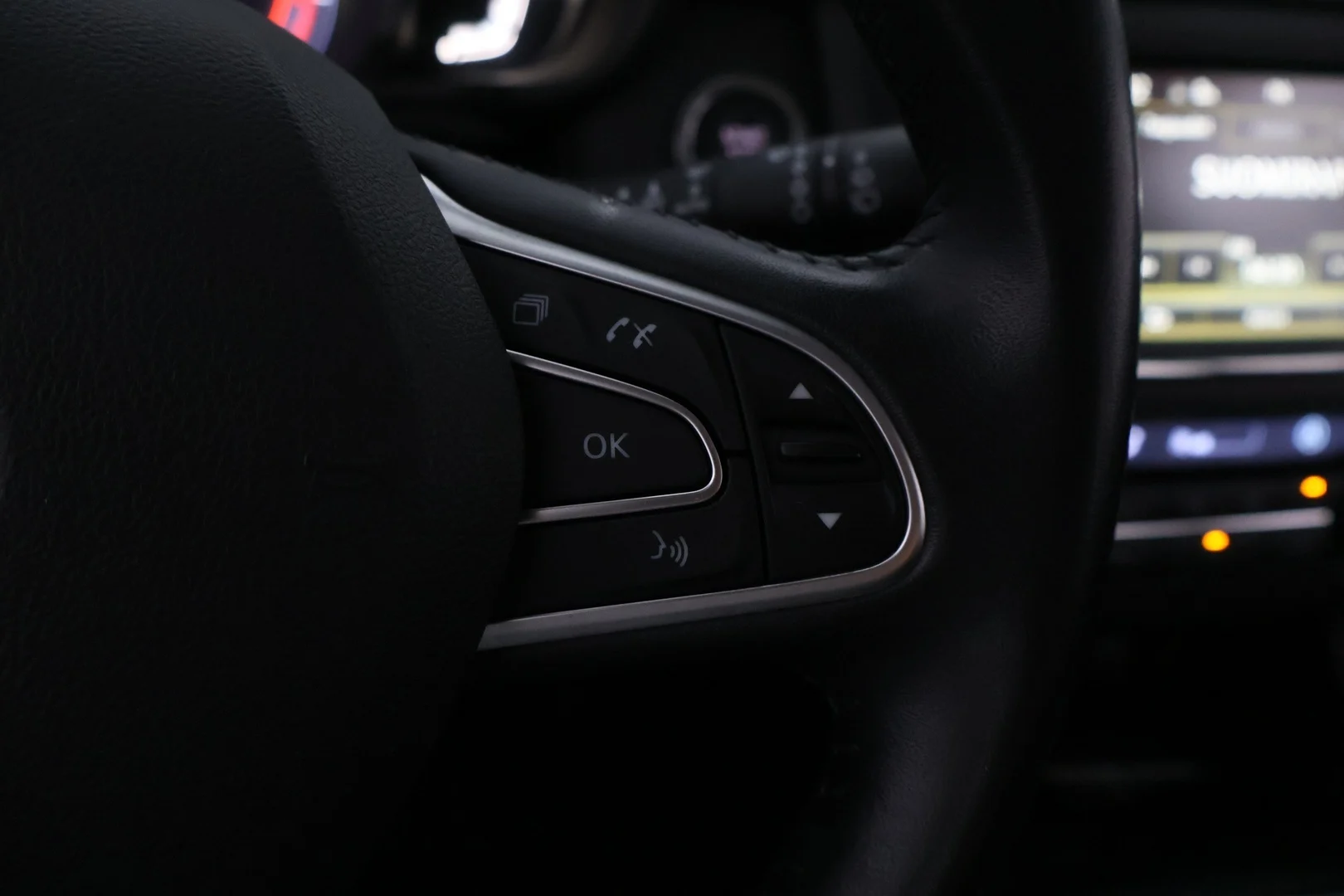 Car Image - 6WdENnbWxJSa7XJcKftcBg