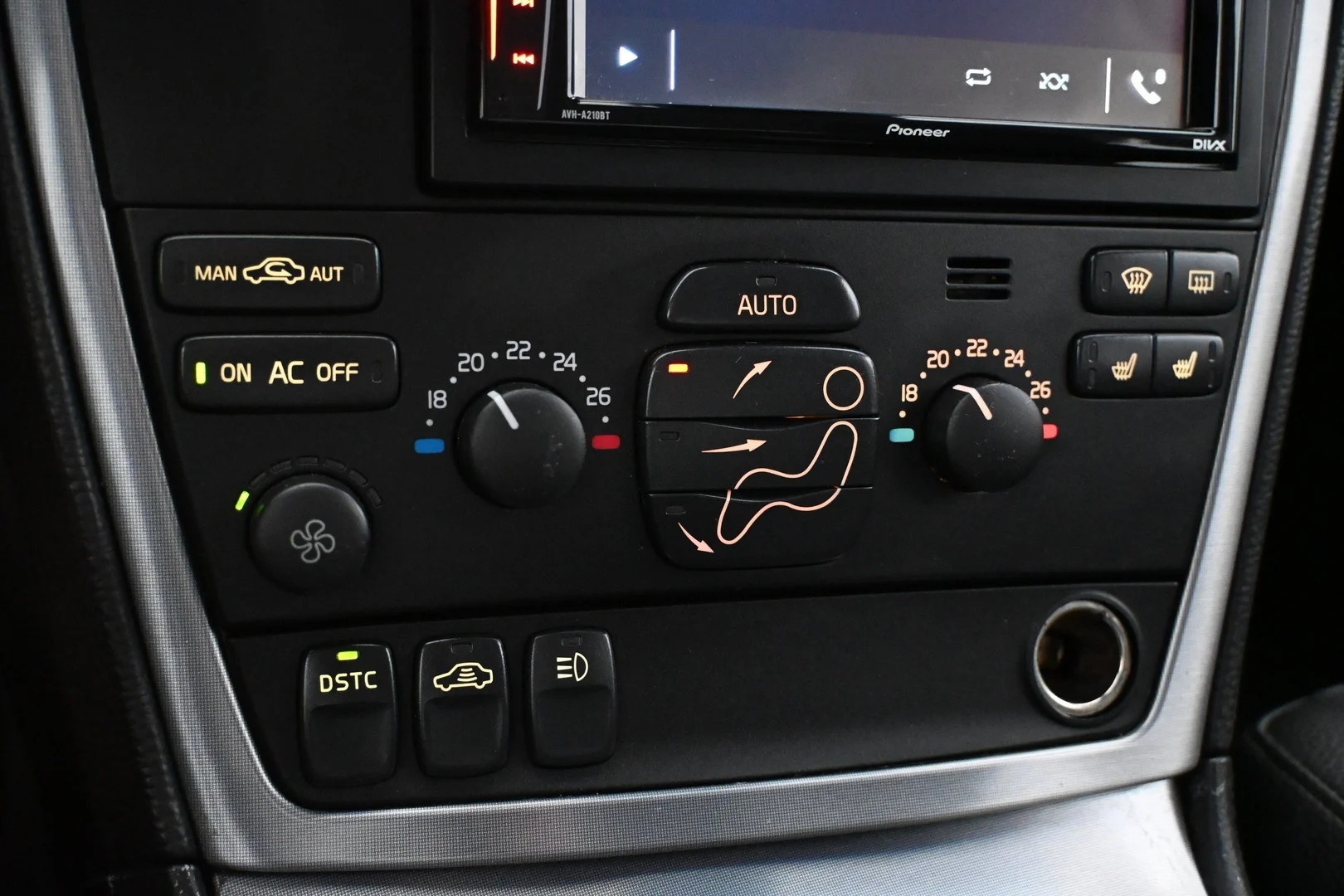 Car Image - 455GD7Y3gRQ19nSN9YUztL