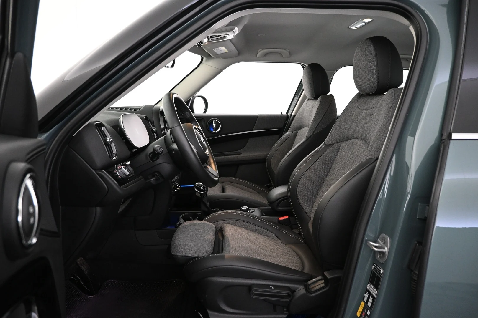 Car Image - 3rfcmkGhPt7bEudOrND2G8