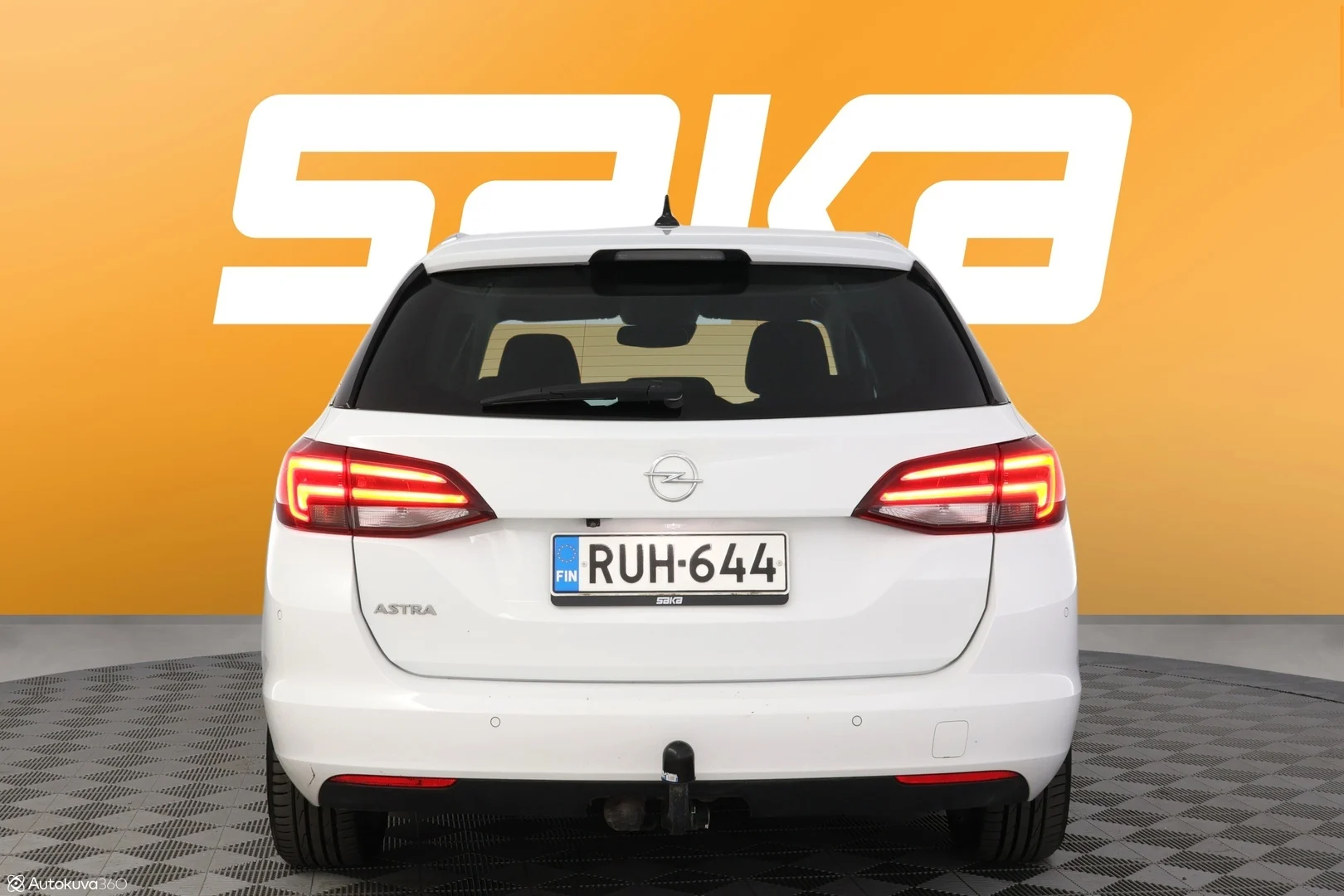 Car Image - 4e2V9XNGk8qTuFoMZzAnIM