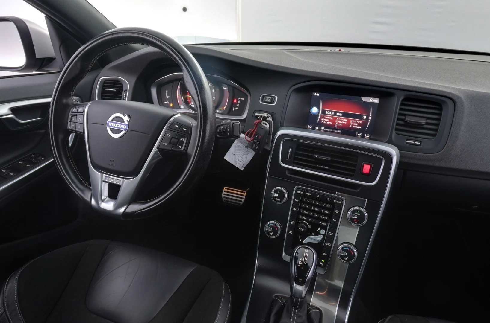 Car Image - 1gdjSpBTpTvwF5Wq0cFvQs