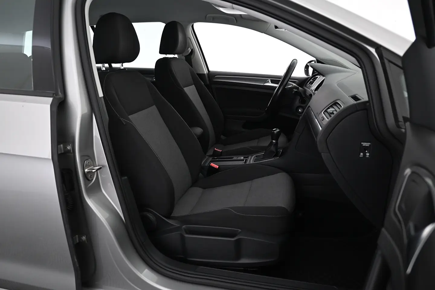 Car Image - 2yxUhVxltFYYS4N3SUoCmF