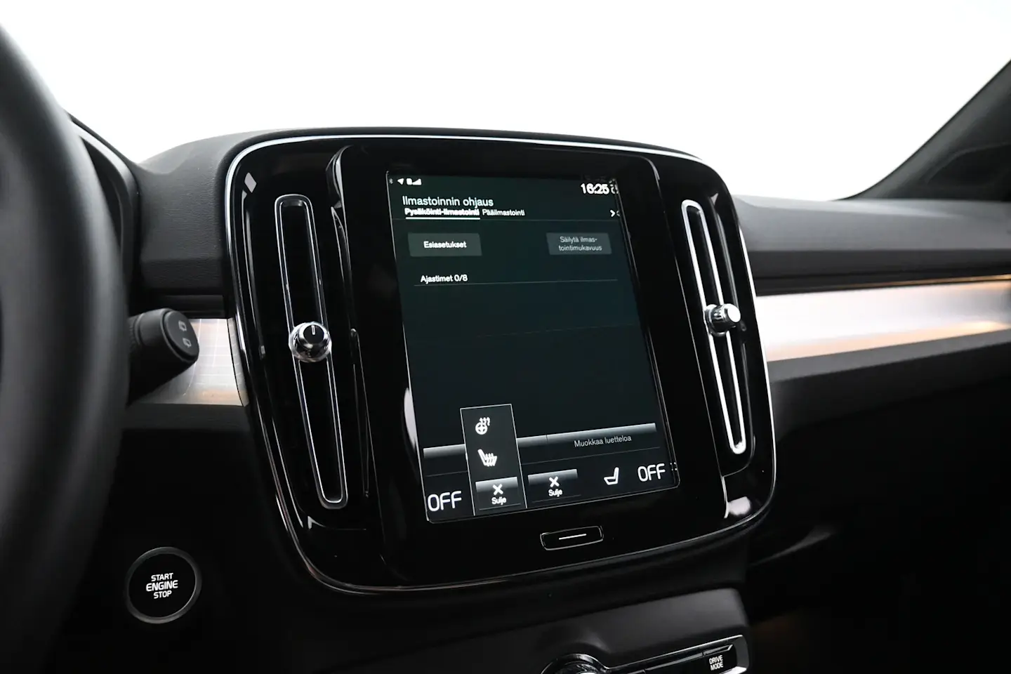 Car Image - 5YCv7FjDnjiBcrq1b8e15k