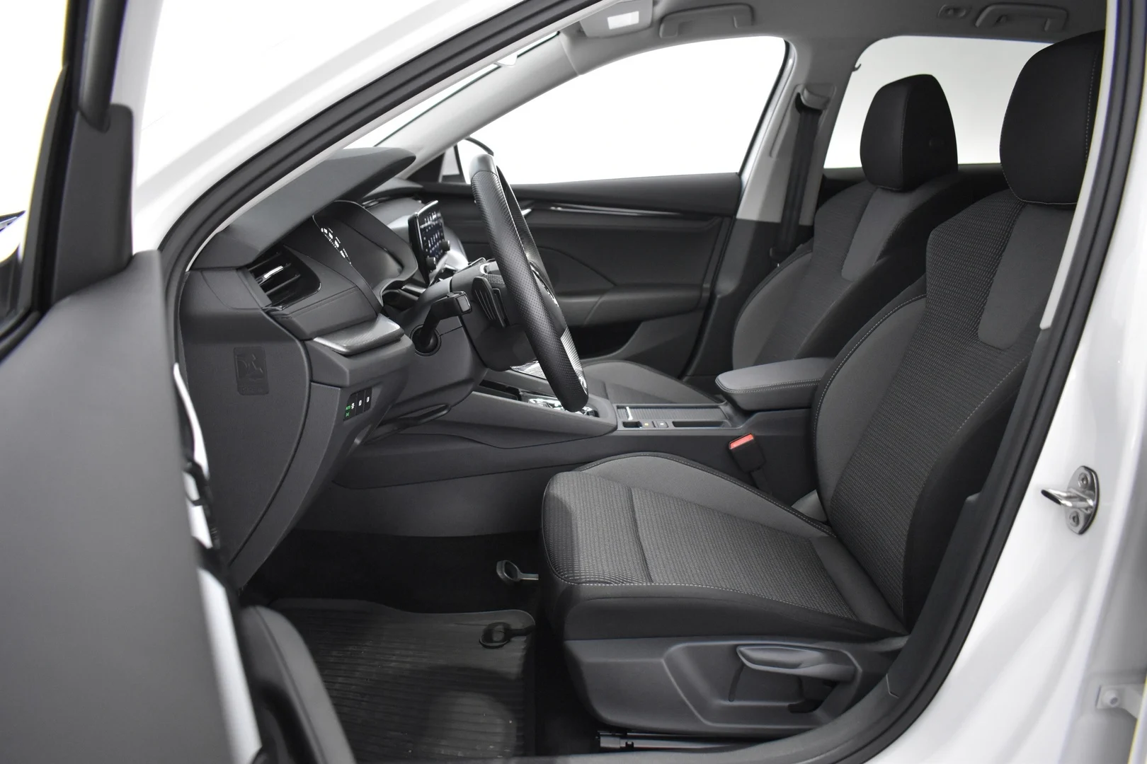 Car Image - 2t019cjNM1tddhLAczZI3d