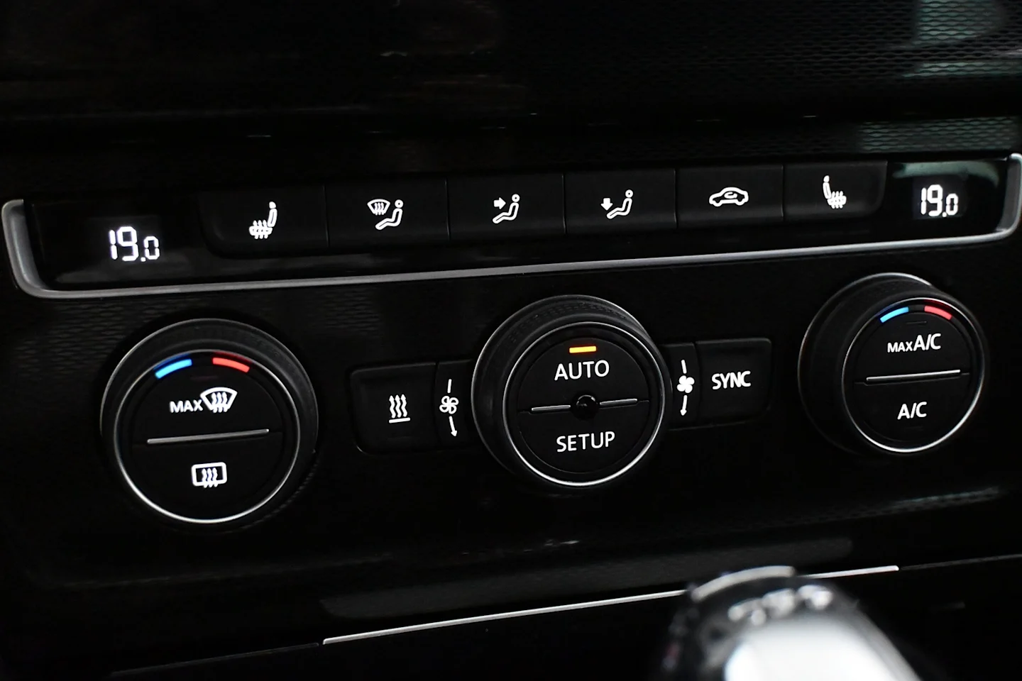 Car Image - 1wJP2msqDKsOwHeaygsZVn