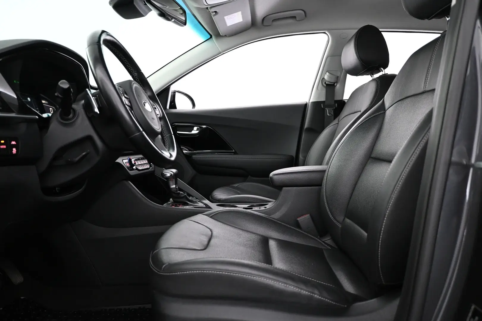 Car Image - 1IqZeGfZY3kClOaEPyz0fp