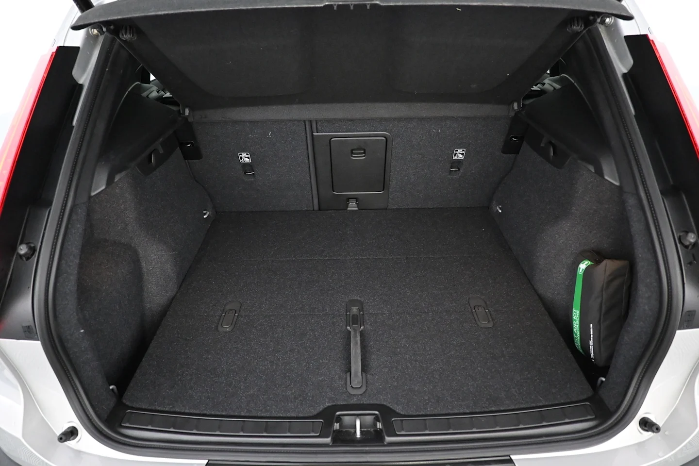 Car Image - 2JOMM6mn3F5UZtfsaLFCN8