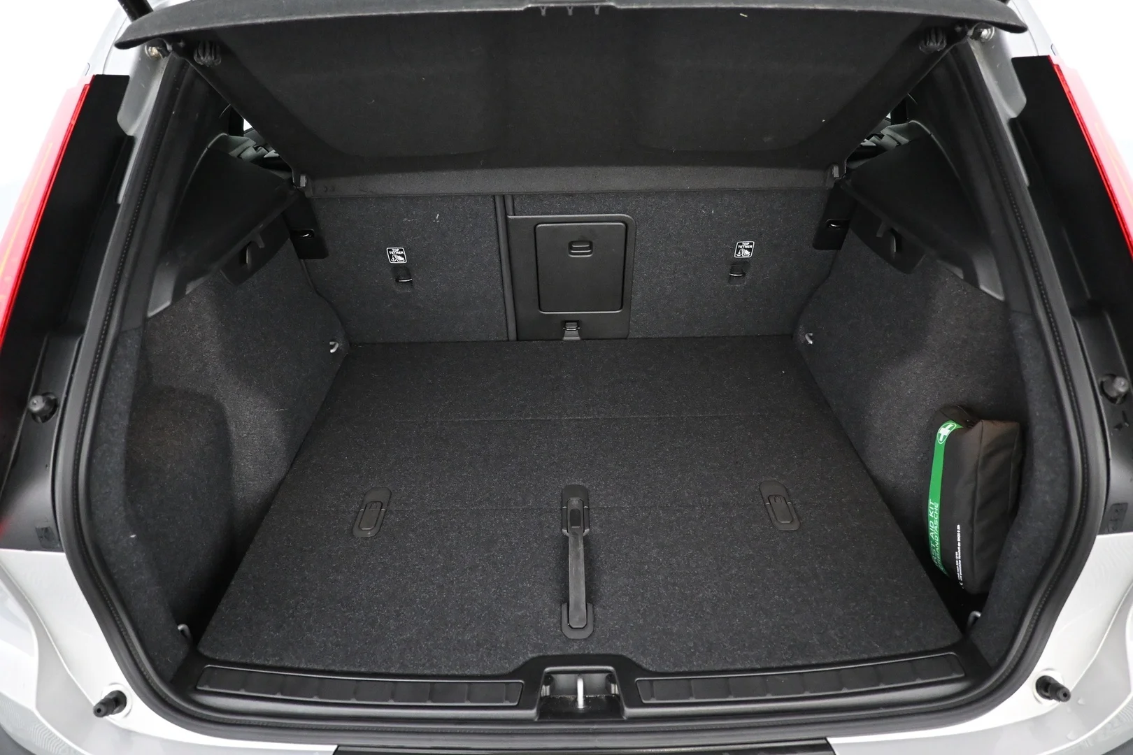 Car Image - 2JOMM6mn3F5UZtfsaLFCN8