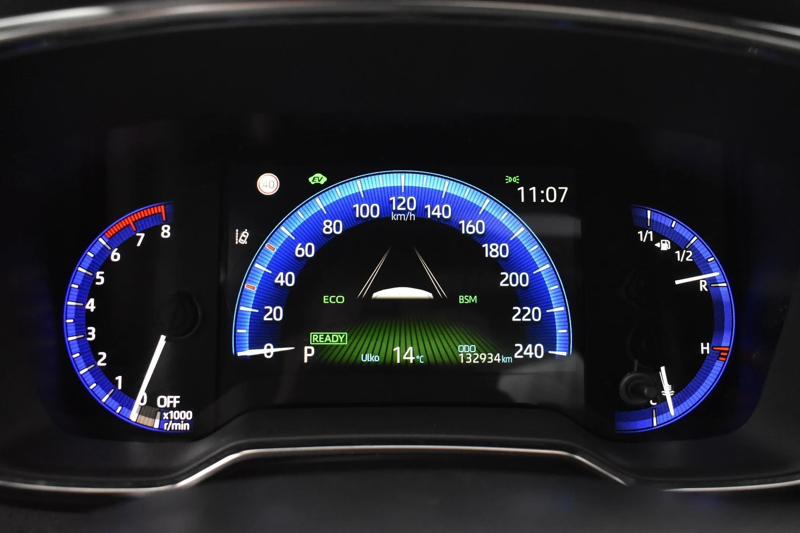 Car Image - 4LoDXjmryz5hBSBtWZL4MJ