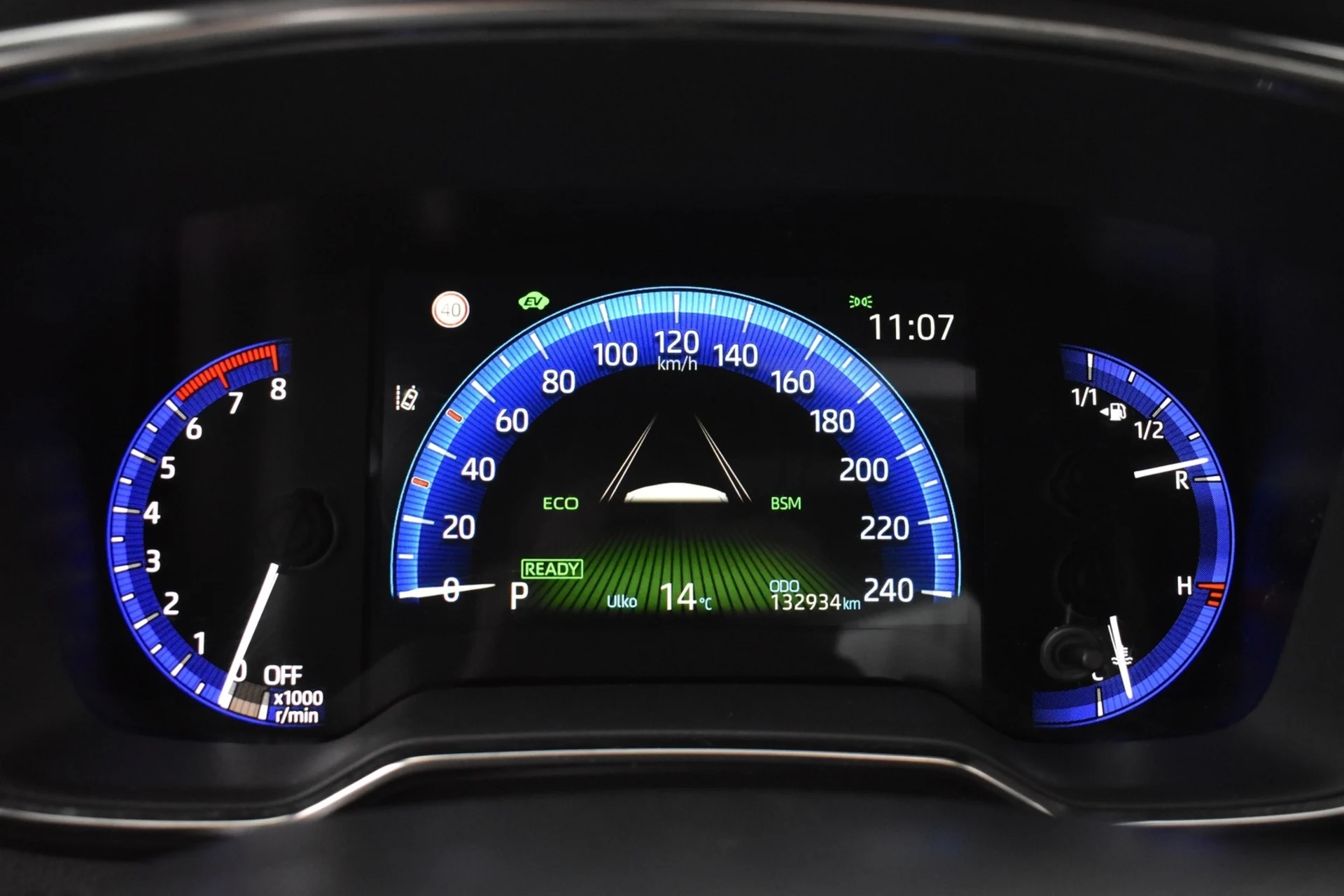 Car Image - 4LoDXjmryz5hBSBtWZL4MJ