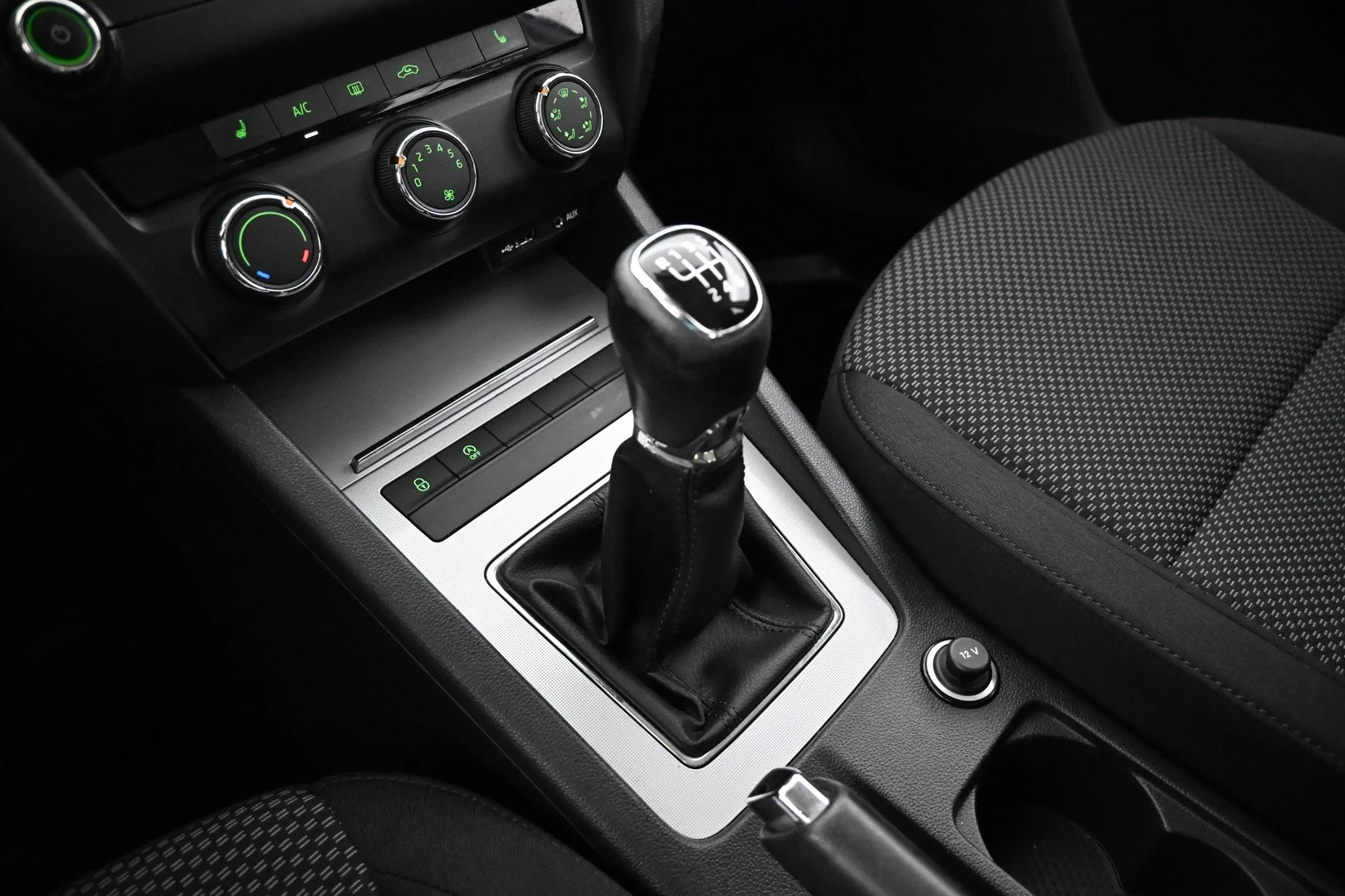 Car Image - 6XzhtYtdQJ0StZaCexUsDH
