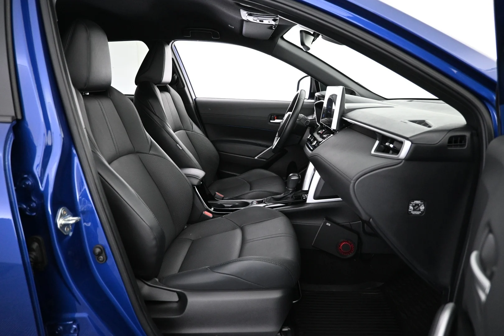 Car Image - 2PePAmZXkb5biuDh5eFtVs