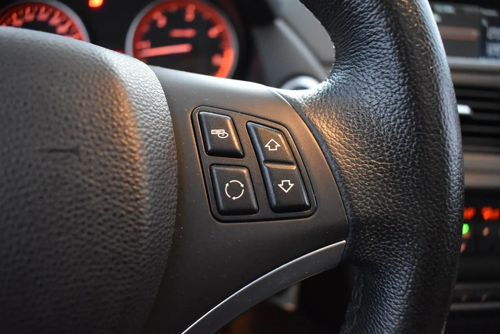 Car Image - 70RGNvfYbL75hQIssHms68