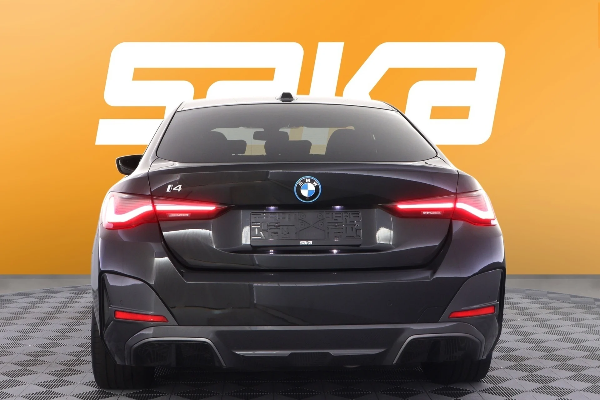 Car Image - 408TFPNJeWRJwTveGis8tu