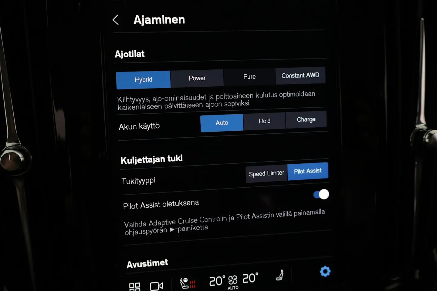Car Image - 3YH1vpQW71BFXo5zbQGTJ6