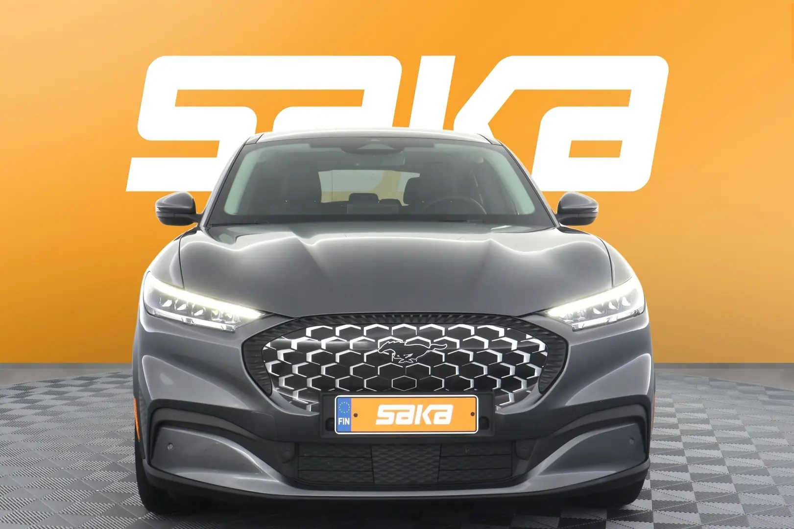 Car Image - hZI8uZSARoPK41Y4heJYo
