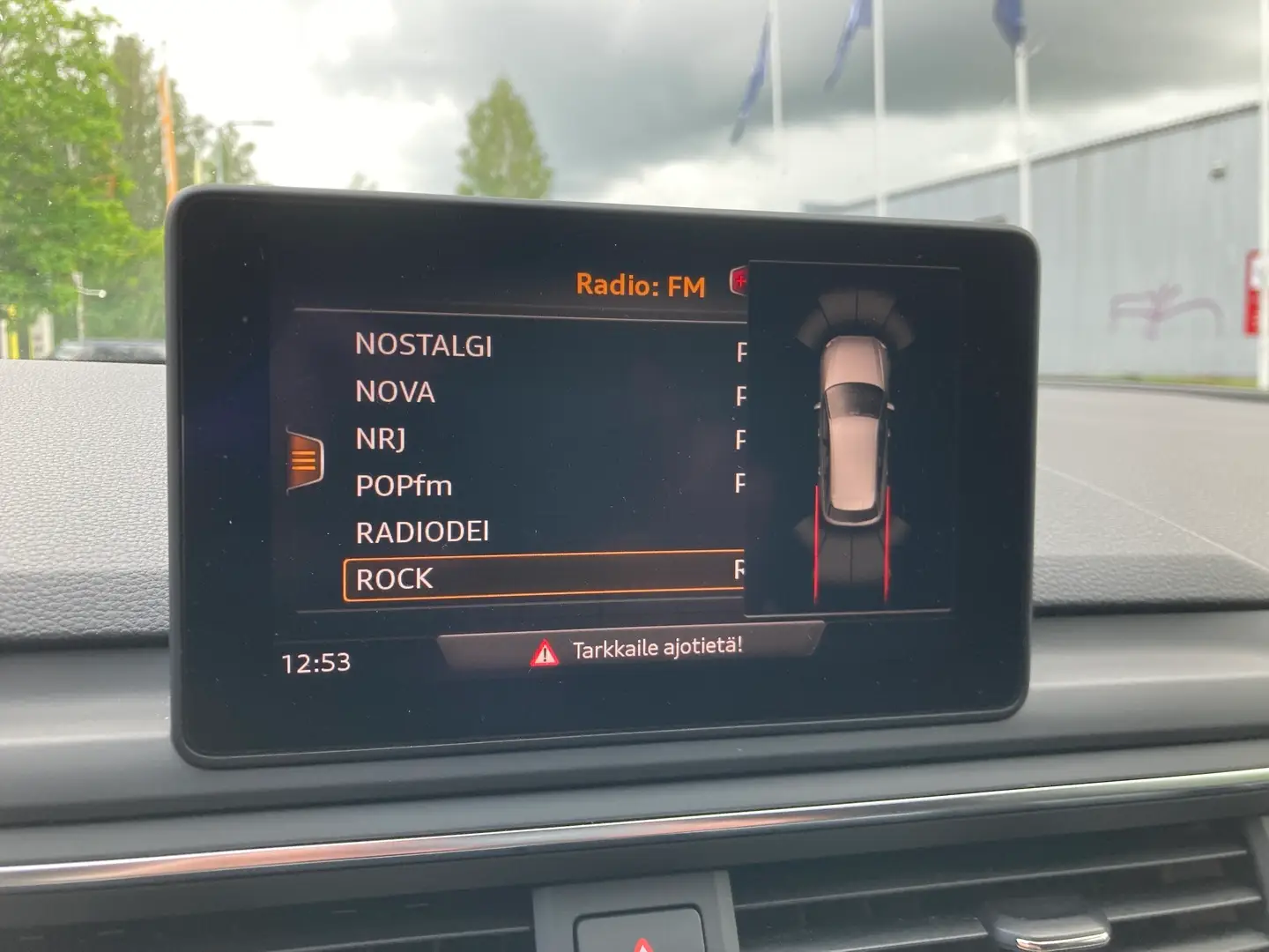 Car Image - 6u8tszWH7CVRVhg9nFHfzb