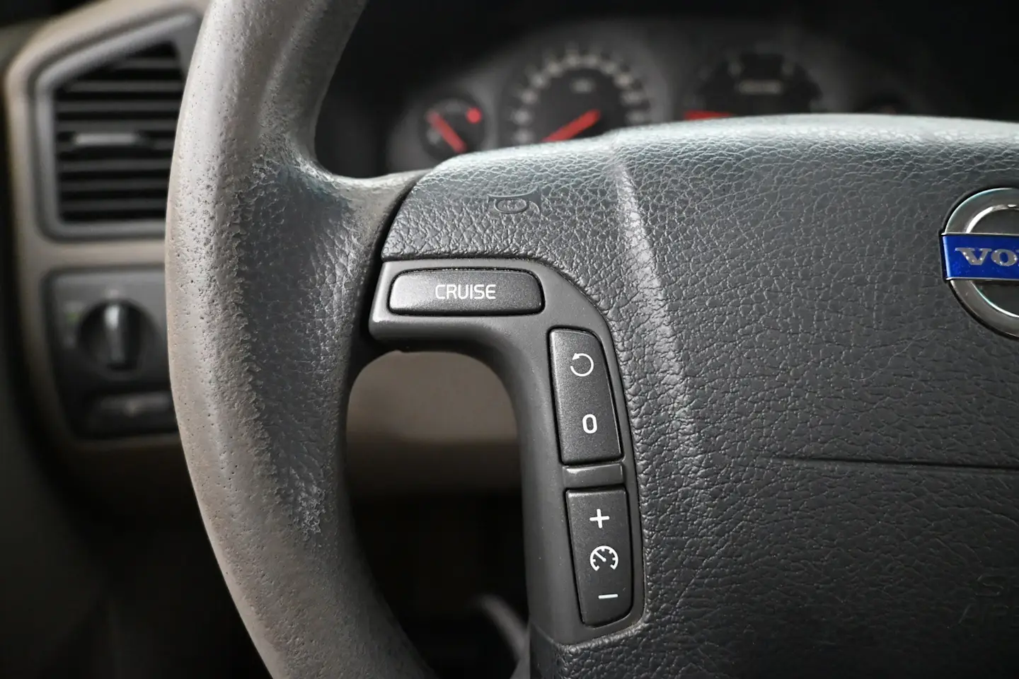 Car Image - 5t4R6nr14Y3G5nNIx2jYJQ