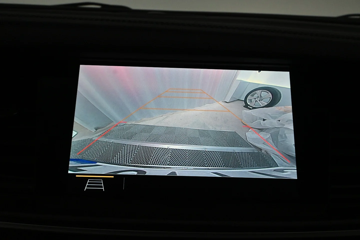 Car Image - 5xJFRu1VnTbVS2bw02nVx1