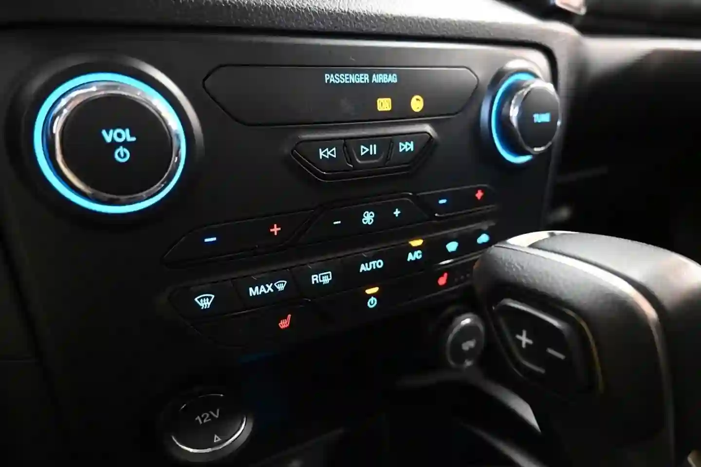 Car Image - 1koIBVT3GLvEi30ayObkL4