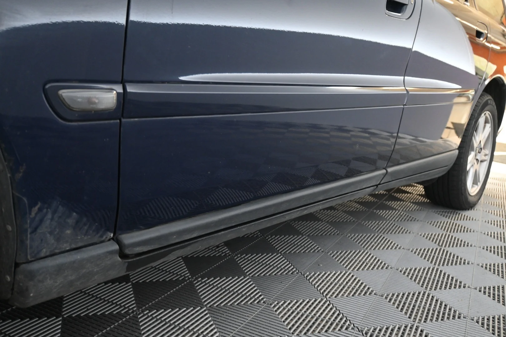 Car Image - 7lRYGqrPytDUWp4mfd7GGn