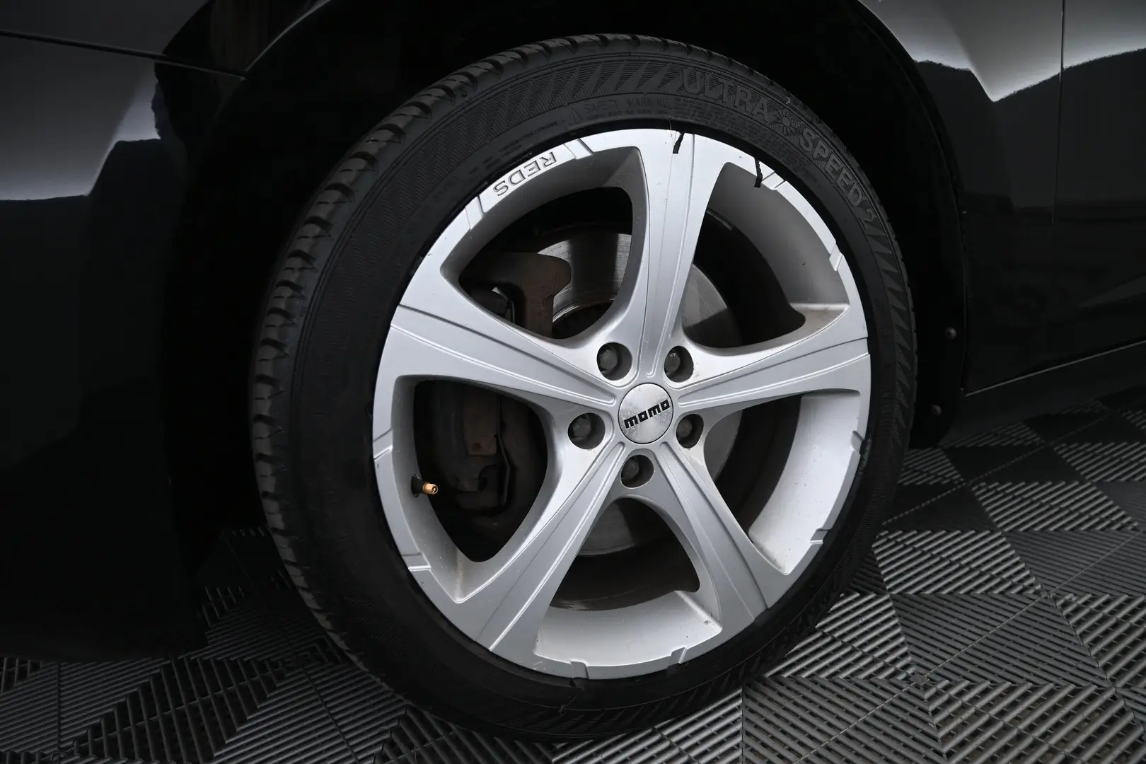 Car Image - 6DjbjsirjHqOL8QjM8KXnV