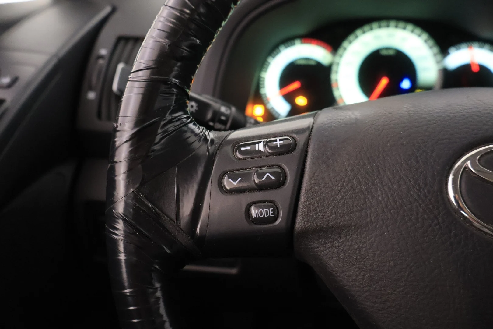 Car Image - vOLQx8dlW663xHnM8img7