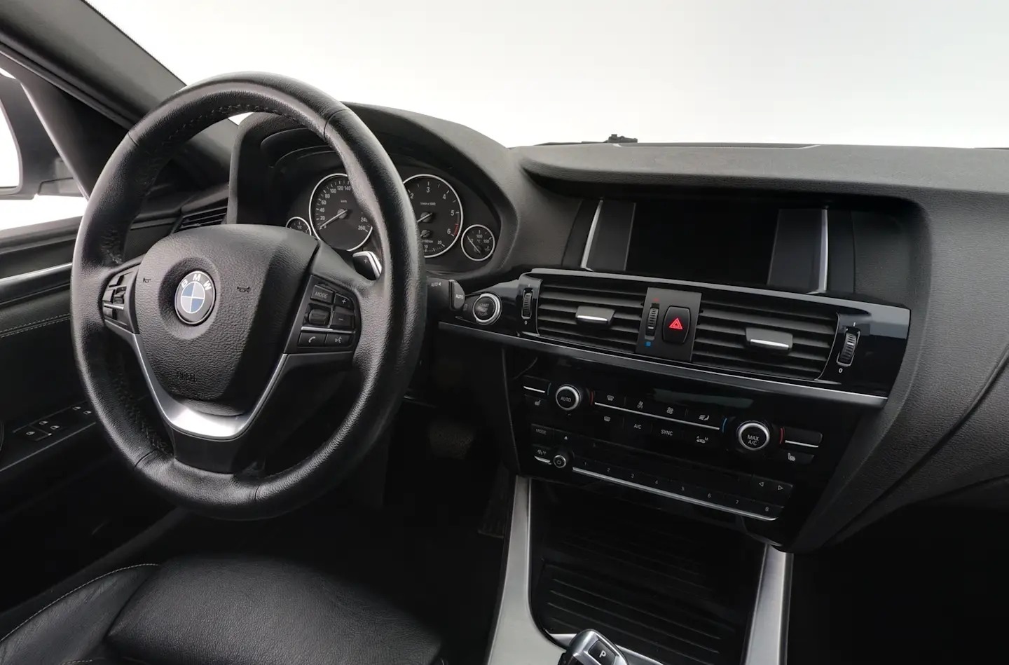 Car Image - jaq1CROSTet8S5oX10YG0