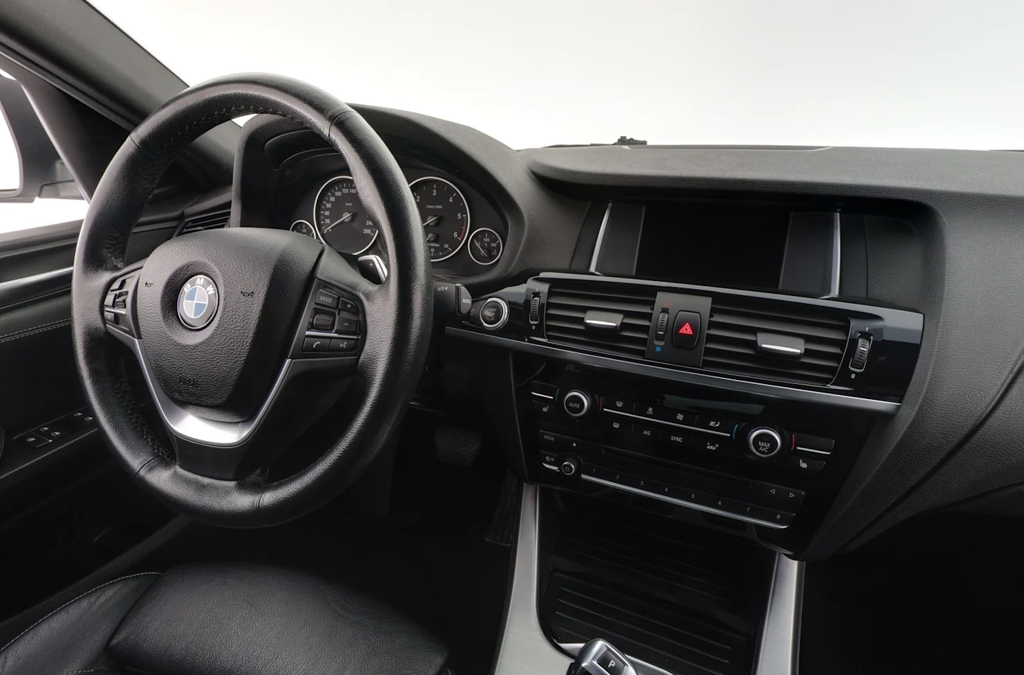 Car Image - jaq1CROSTet8S5oX10YG0