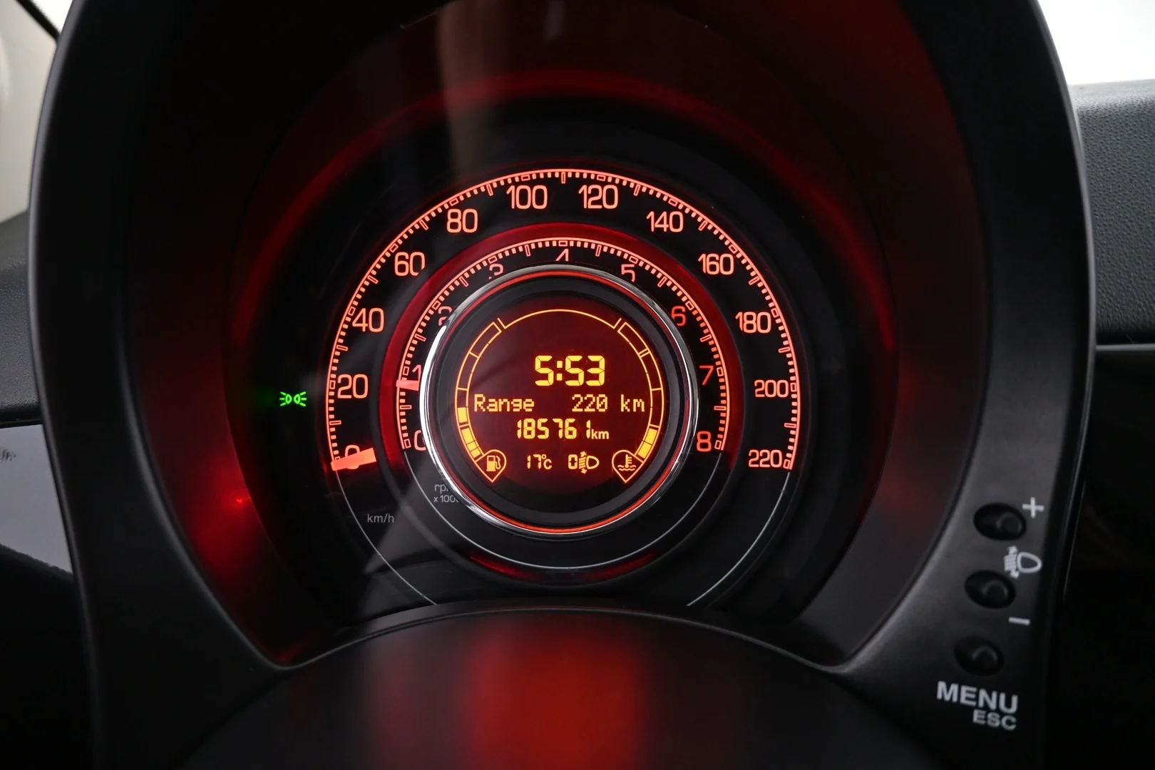 Car Image - 4WrYMux7rcV3l1keuZhGgb