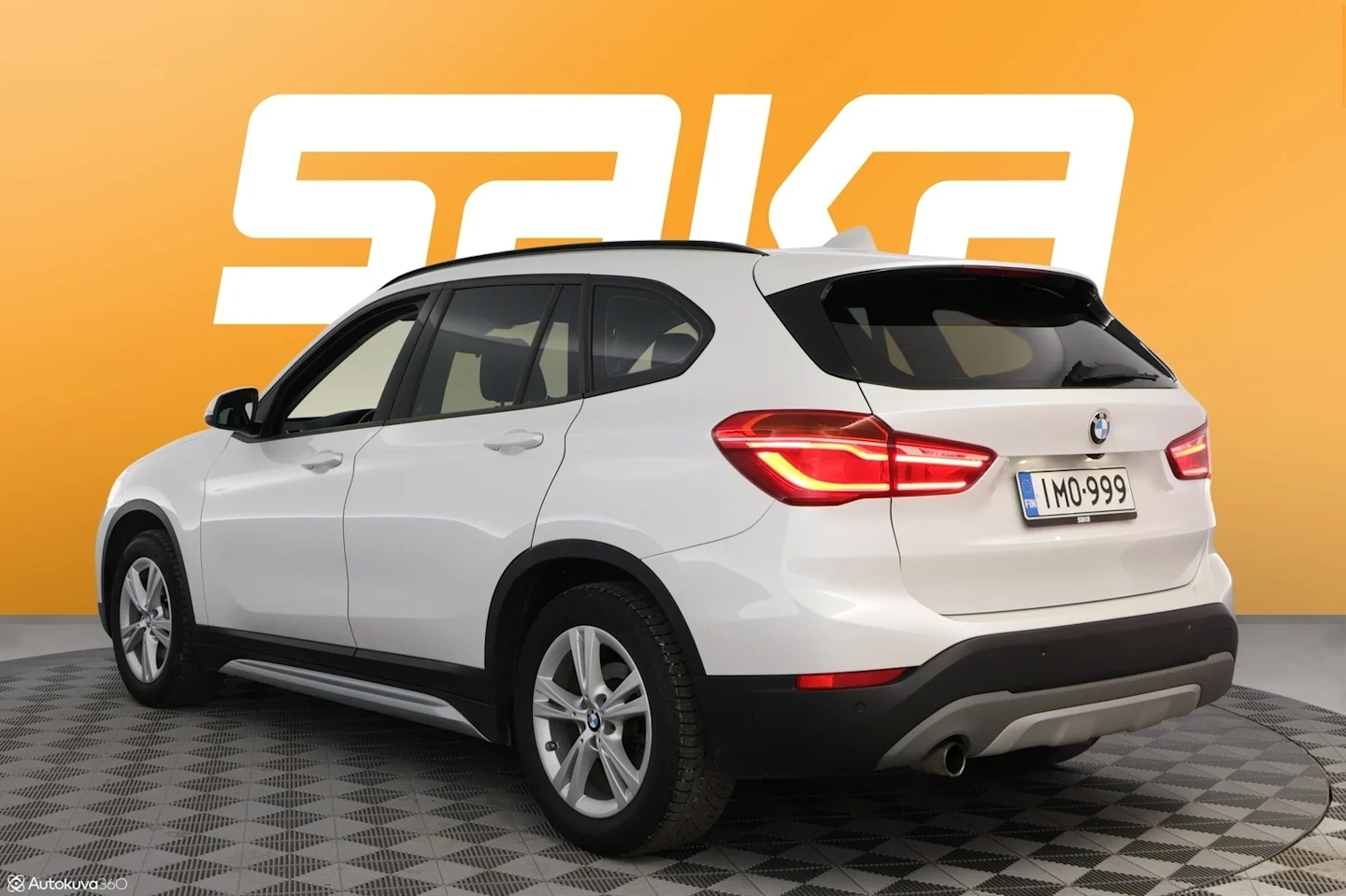 Car Image - 40newx8SglRZgG88P2Cmvi