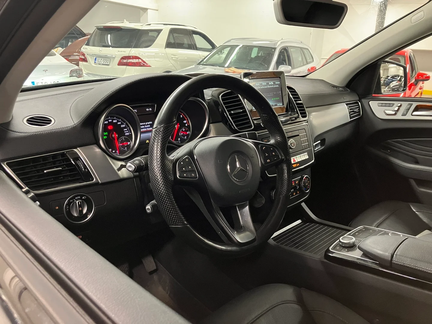 Car Image - 4hSKuD8swFKFqSByq2zeVz