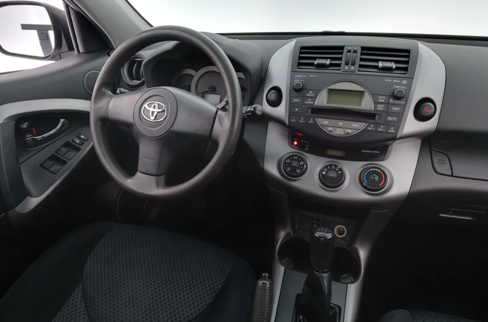 Car Image - 68MMjizeAIX3PEDqfm6yhu