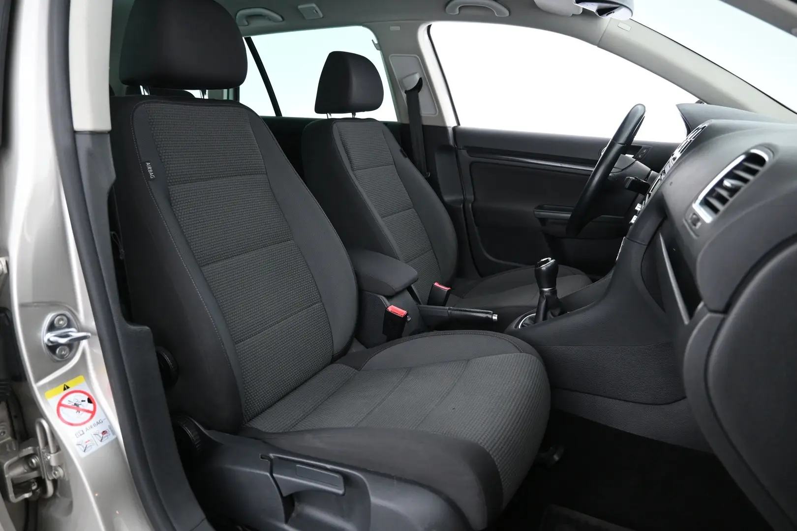 Car Image - 6smazAsYCnRfkk1DqAOOOQ