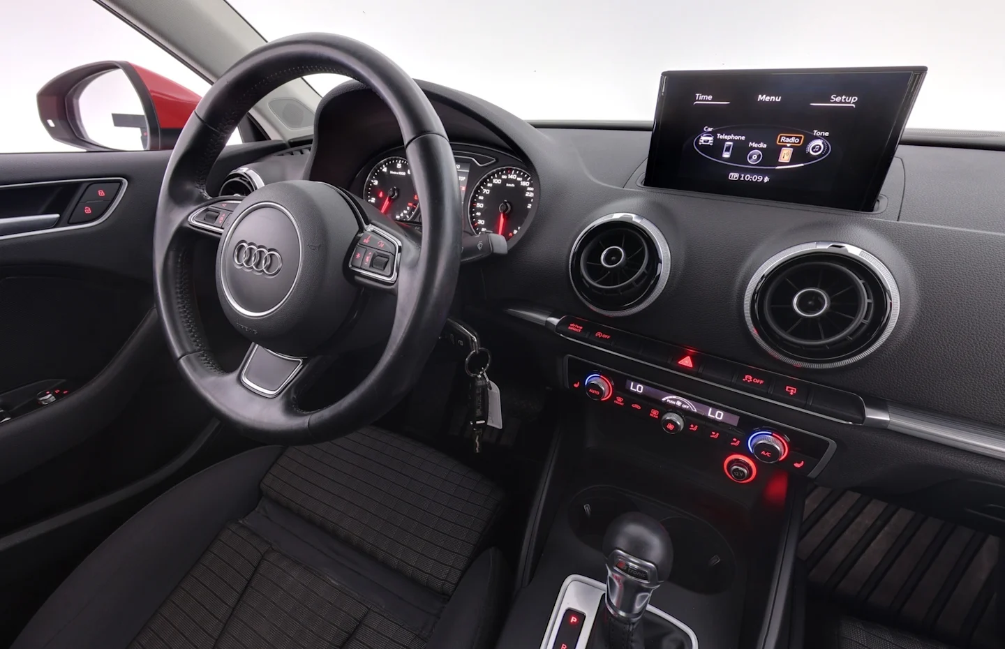 Car Image - 34mVSJTSLluSw5lxdEOEtU