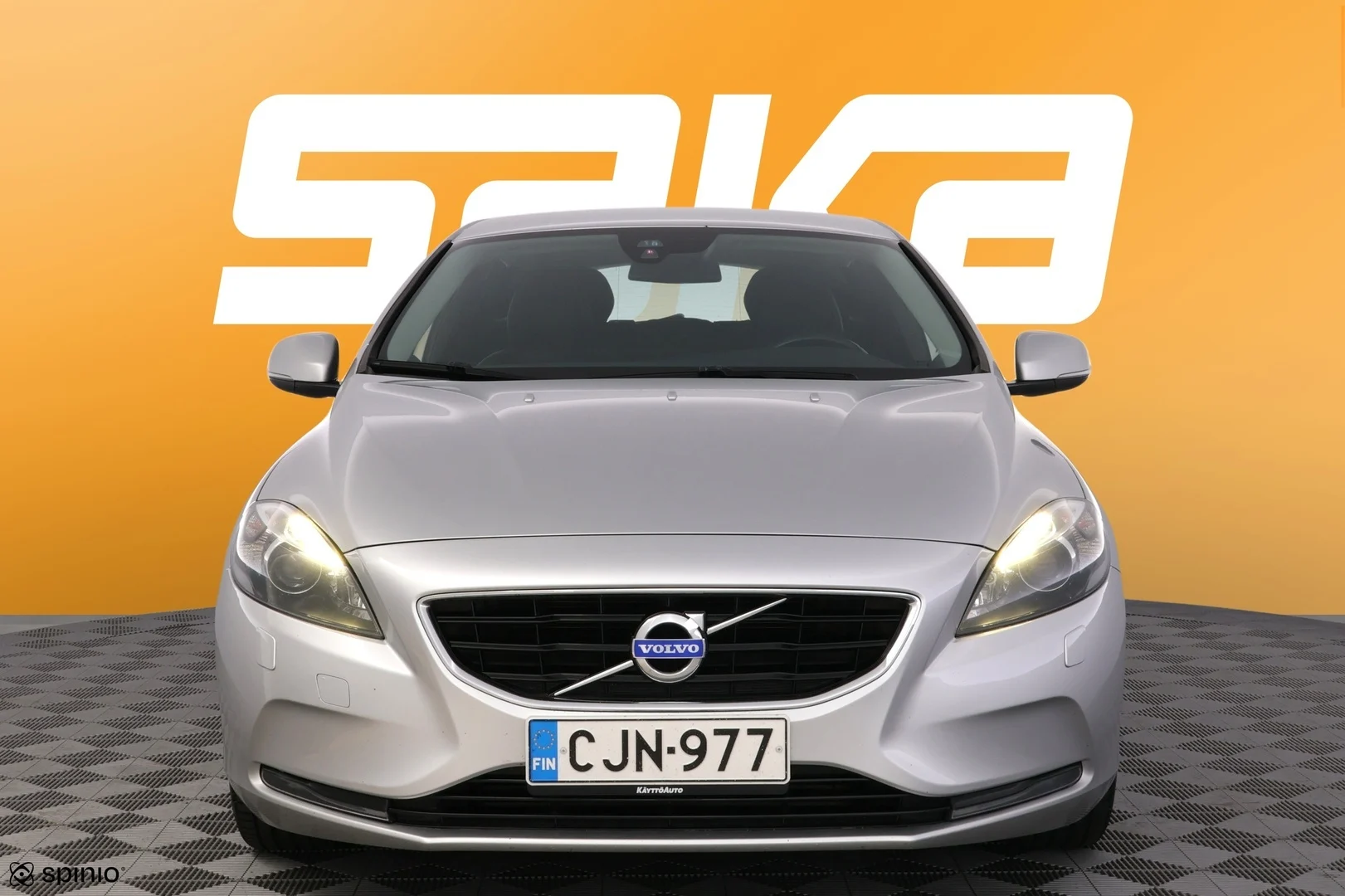 Car Image - 76No27FeUSq4m57u6d8llG