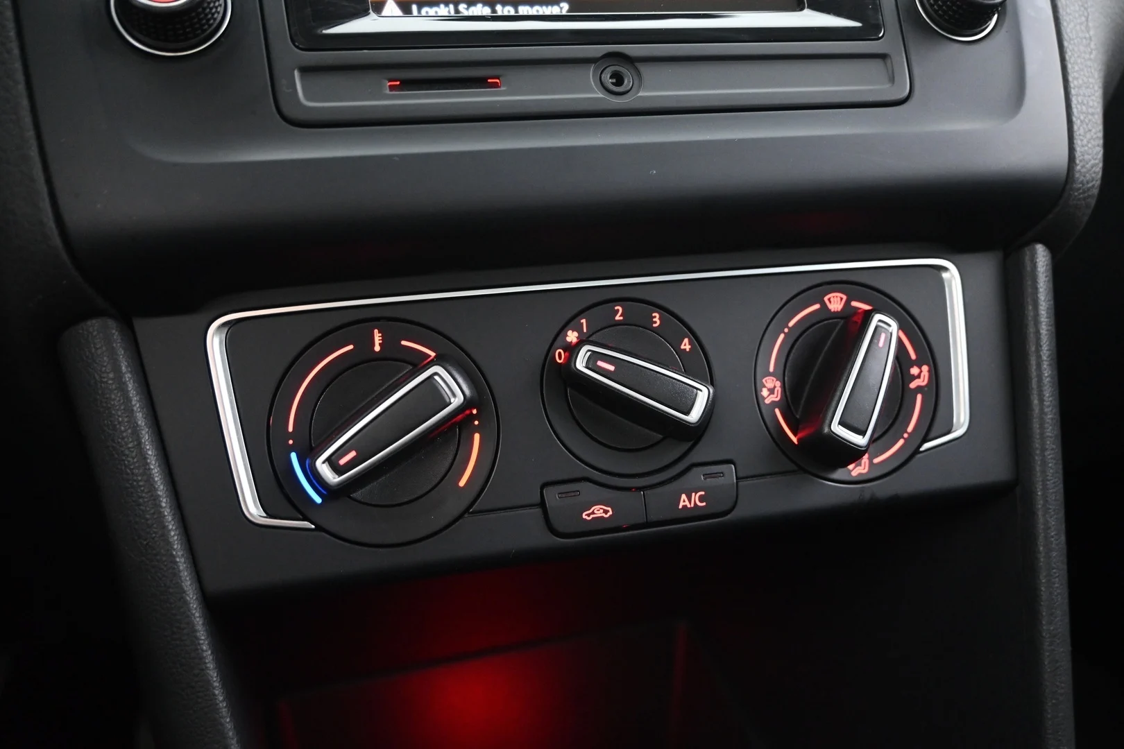 Car Image - 1rSSTfymEKe6LGIt0KPsw7