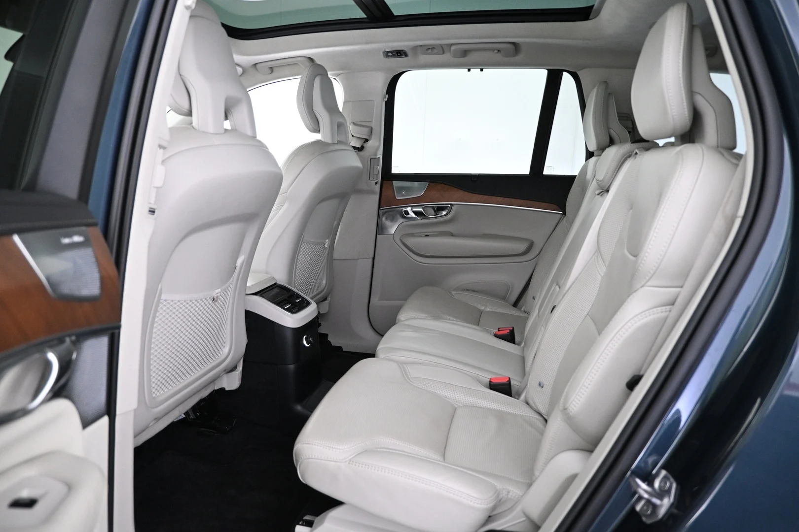 Car Image - 415pxrEmJDZ589YZCLeSgv
