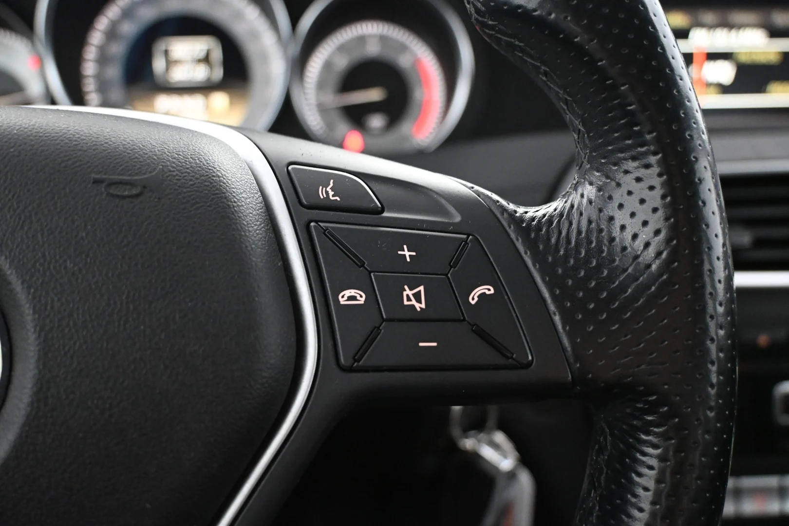Car Image - 3f1SYfejAbcVJVKIAu1abs