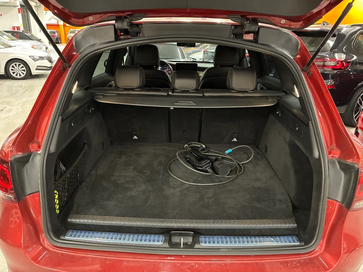 Car Image - 7rFEK9vikjW2GrqC8EaVQC