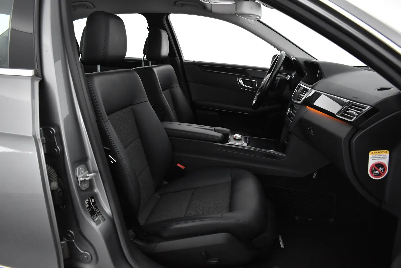 Car Image - 49Q7n0DGQaDk9OgkAkIR8x
